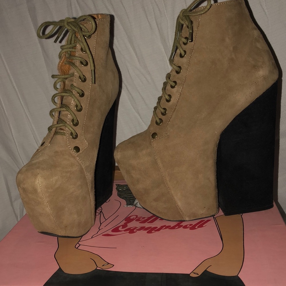 Jeffrey Campbell “Freda” size 7
